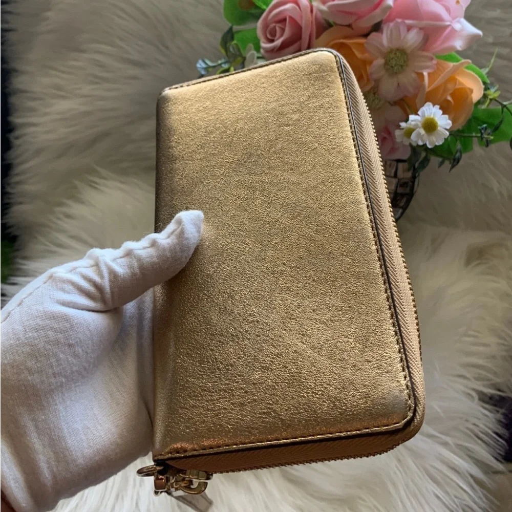Michael Kors Metallic Gold Wallet